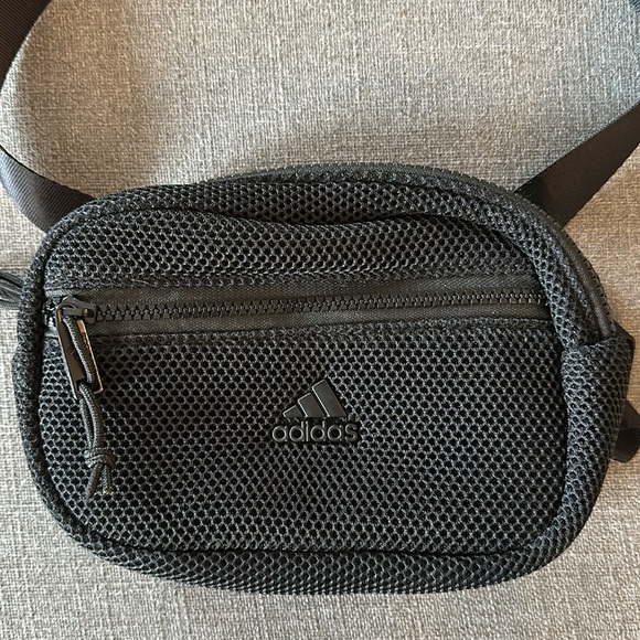 adidas Bags Adidas Airmesh Waist Pack Euc Poshmark